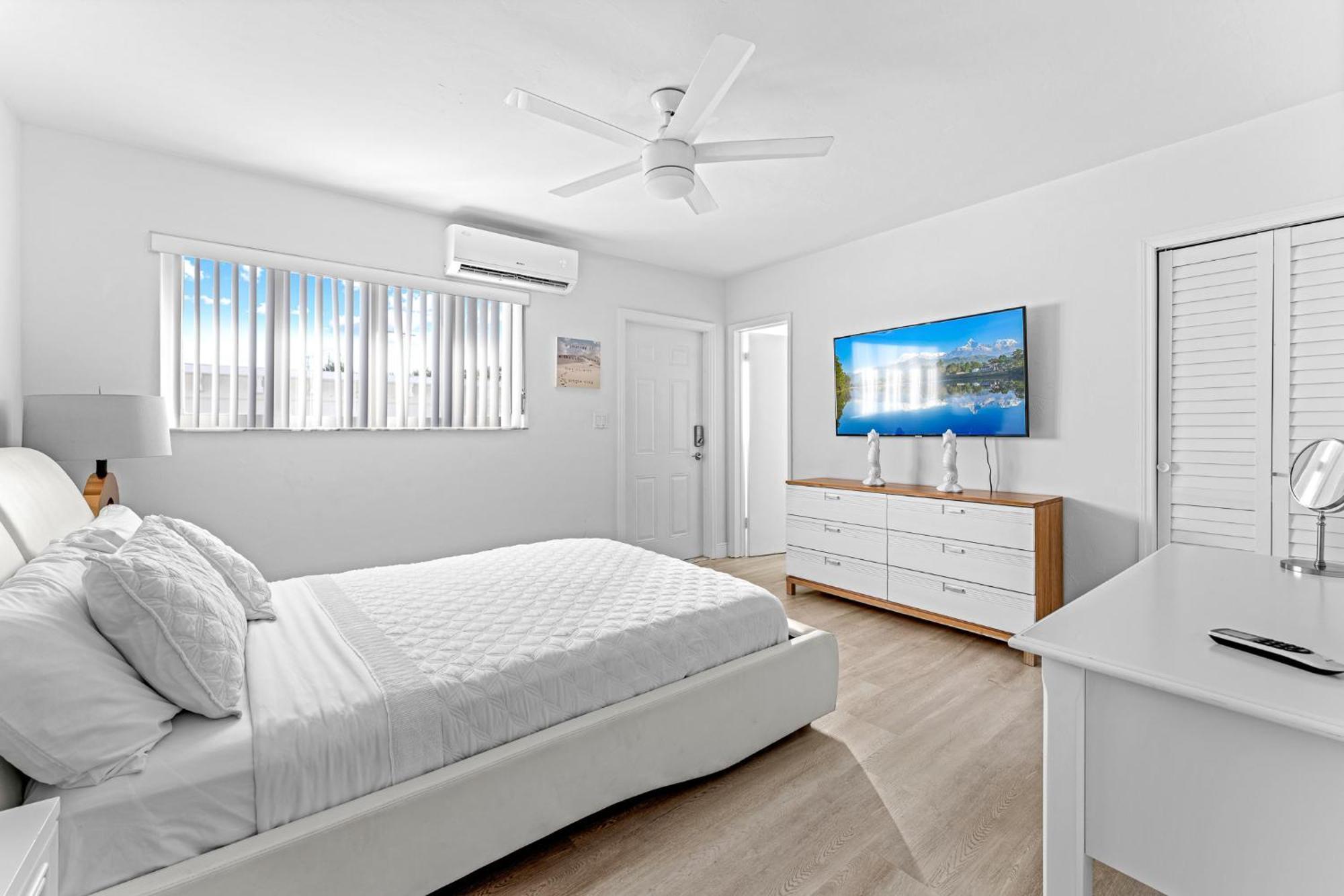 2-min Walk To The Beach! Sleeps 7 - Large 2br2ba #5 Apartamento *